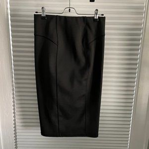 Zara W/B Black Pencil Skirt